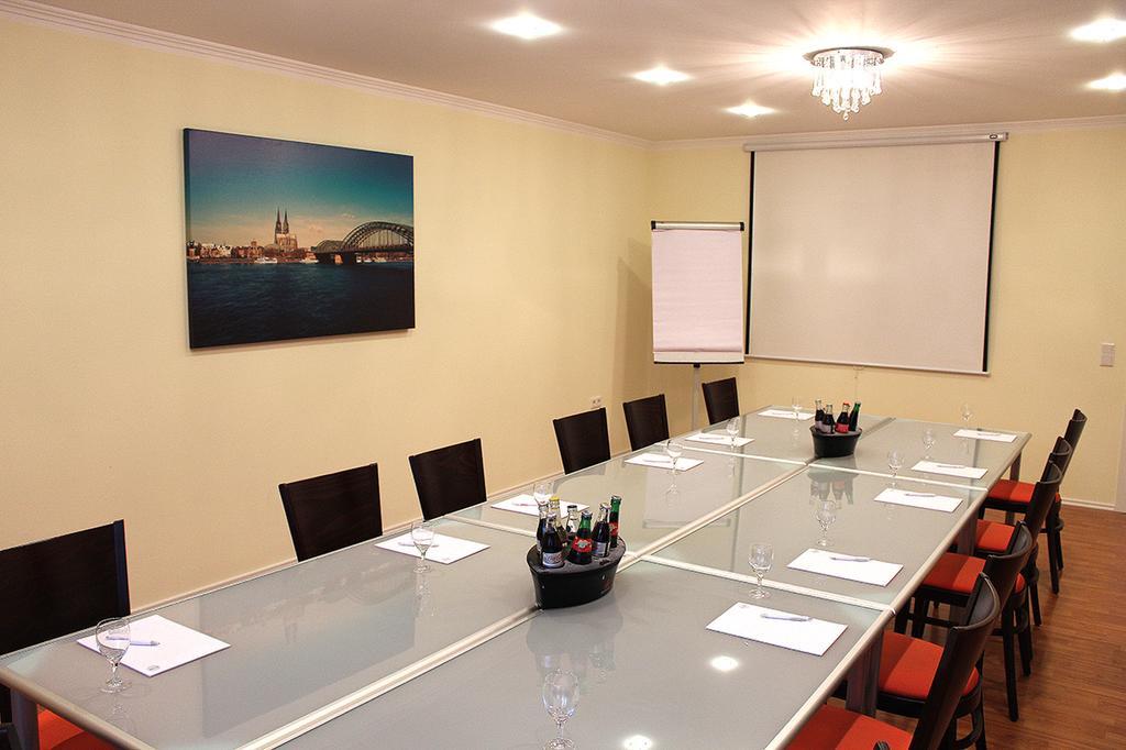 Hotel Alexander Koln Frechen Ngoại thất bức ảnh