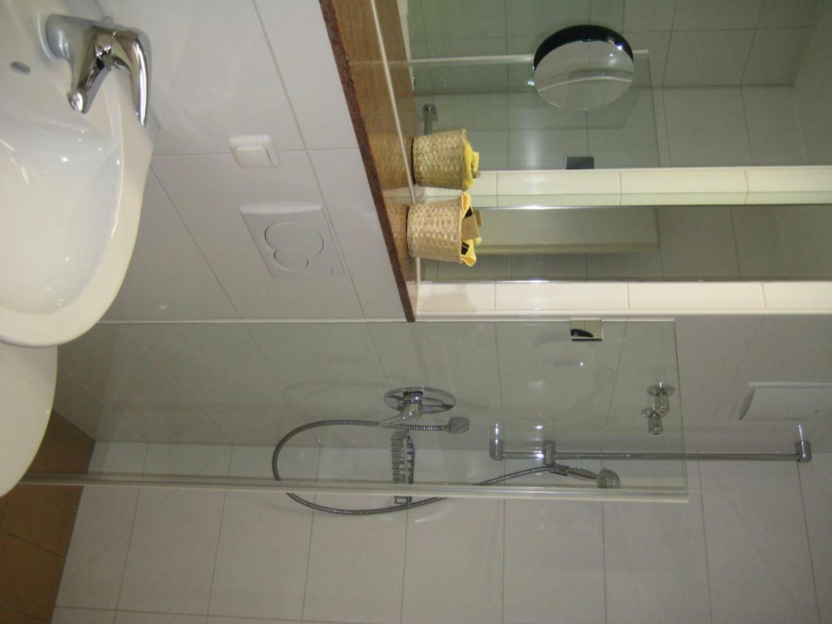 Hotel Alexander Koln Frechen Ngoại thất bức ảnh
